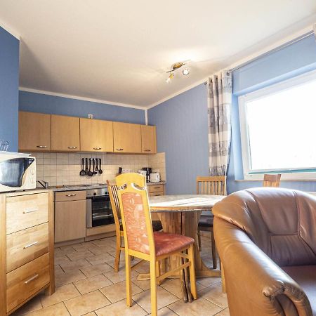 Ferienhaus Karola Глове Екстериор снимка